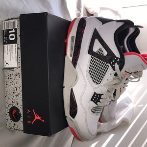 Jordan 4
